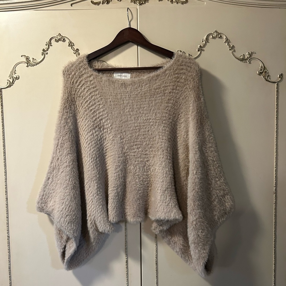 Mersea Chalet Slouch Sweater In Latte